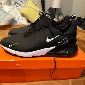 Men’s Nike Air Max 270 G Golf Shoes-13